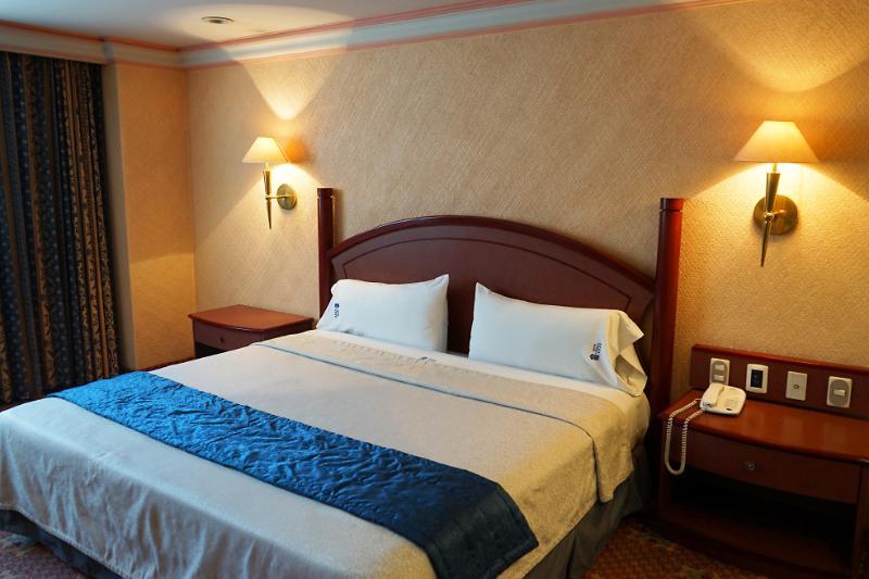 Hotel Monaco Мексико Сити Екстериор снимка